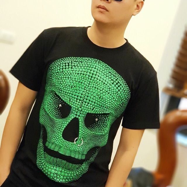 Футболка S,L,XL Футболка S,L,XL