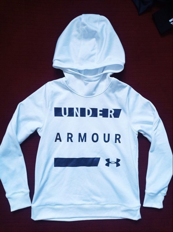 Из США Толстовка с капюшоном от Under Armour