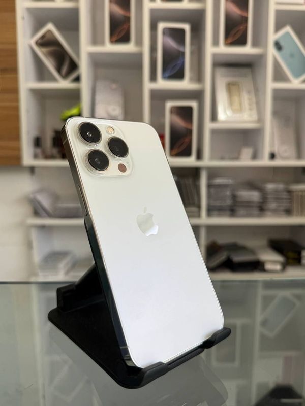 IPhone 13 Pro / 256Gb Silver IPhone 13 Pro / 256Gb Silver