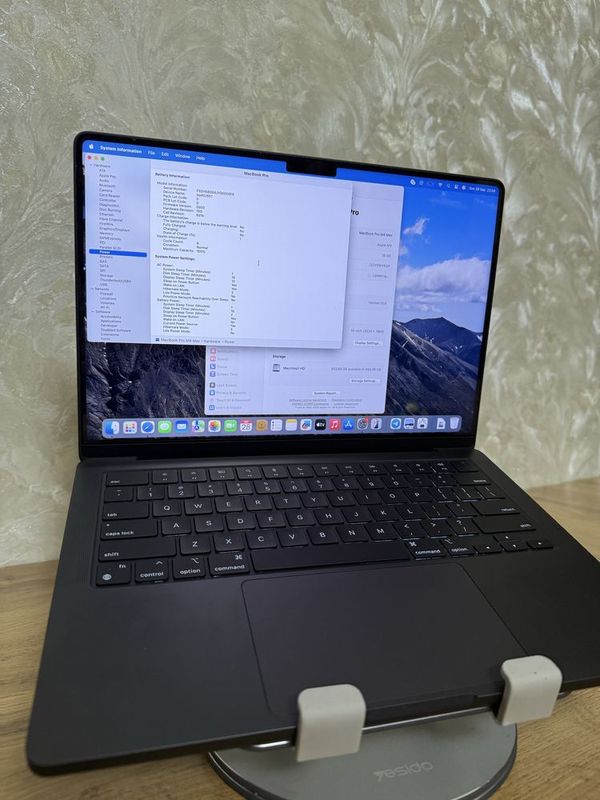 Macbook pro m4 16/512 black 8 sikl + magic mouse 2
