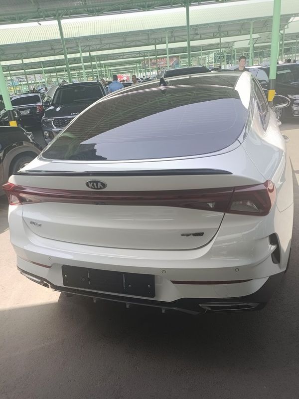 KIA K5 GTLine full sotiladi KIA K5 GTLine full sotiladi