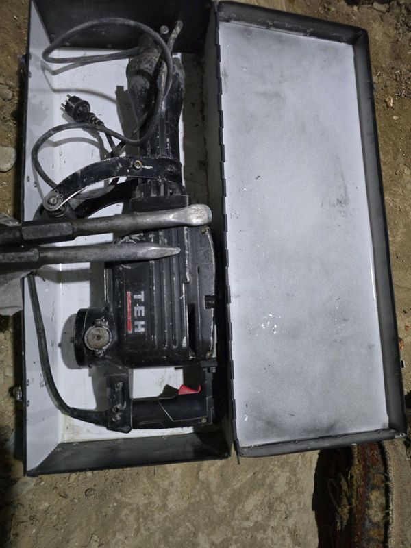 Perforator ten faqat telefon qilila