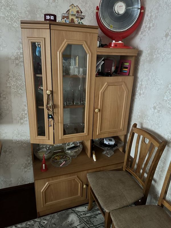 Продам две горки в хорошем состоянии. Продам две горки в хорошем состоянии.