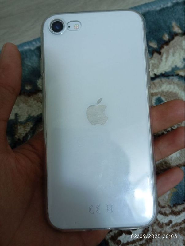 Sotiladi iphone se 2020