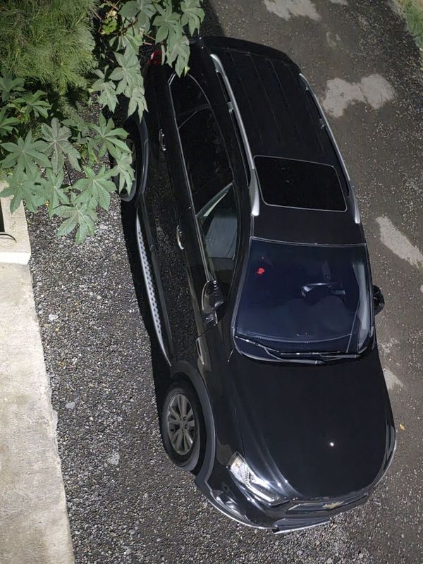 Captiva 4 qora 133000 TOZA