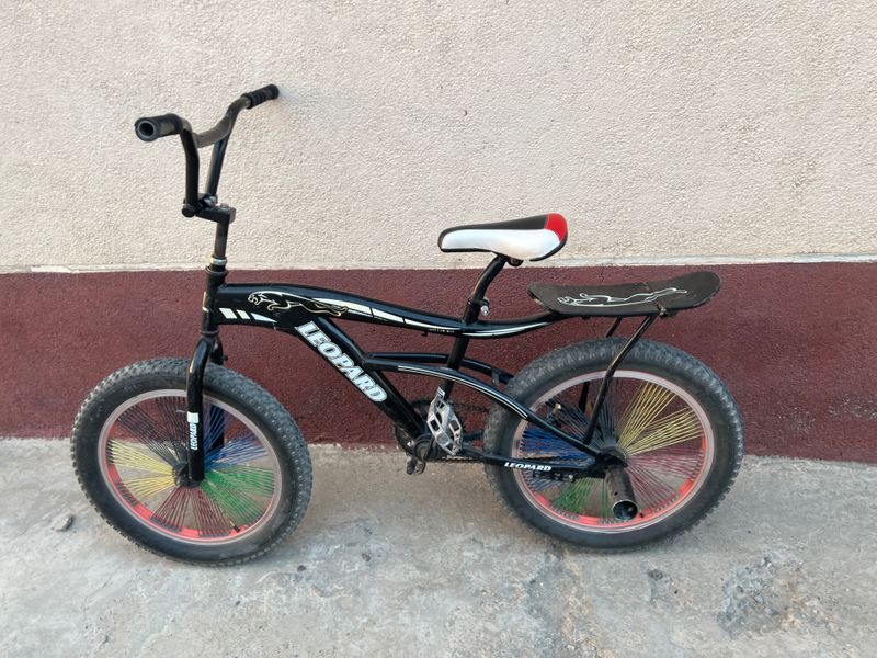 Велосипед Leopard размер 20