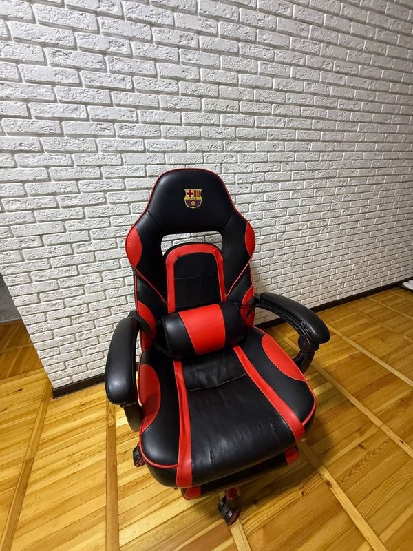 Кресло 500 тыс .