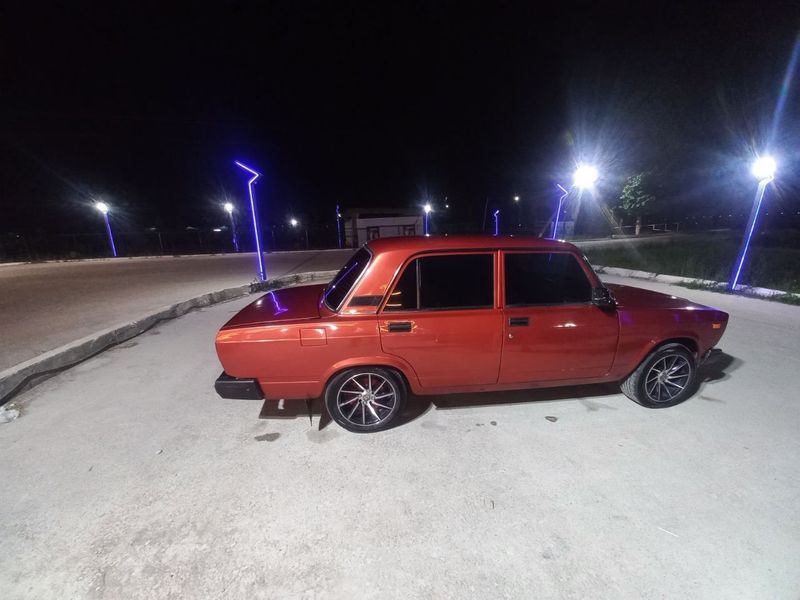 Jiguli 07 yil 1989 Jiguli 07 yil 1989