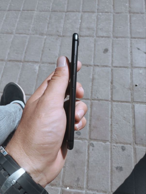 Iphone 8 srochna Iphone 8 srochna