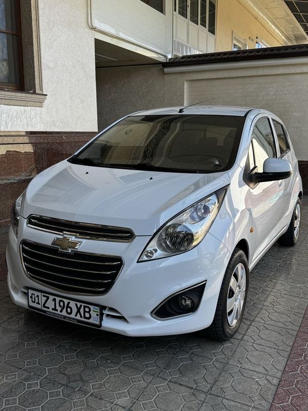 Chevrolet Spark 2017 oq