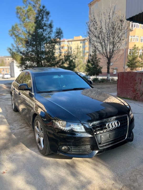 Audi A4 (b8) 1,8 turbo ideal (170000км) Audi A4 (b8) 1,8 turbo ideal (170000км)