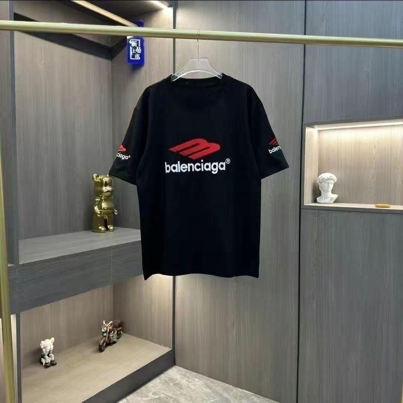 Футболка Balenciaga Футболка Balenciaga