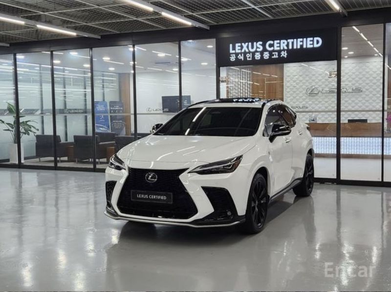 Lexus NX 450h+ F-Sport