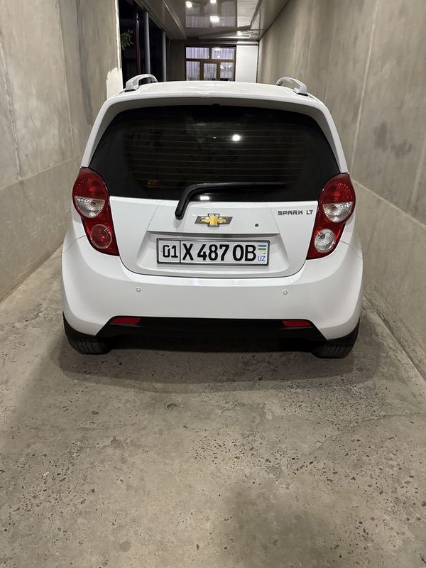 Chevralet Spark 2021 Avtomat Chevralet Spark 2021 Avtomat
