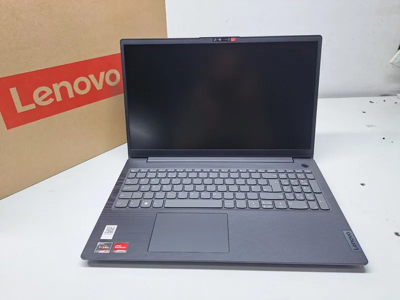 Lenovo V15 G4 AMN
