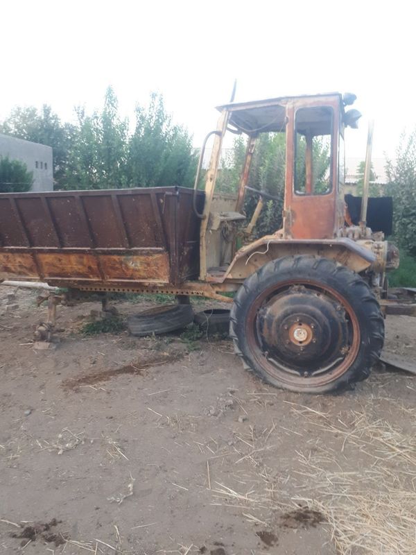 Traktor sotiladi. Pulini kelishamiz Traktor sotiladi. Pulini kelishamiz