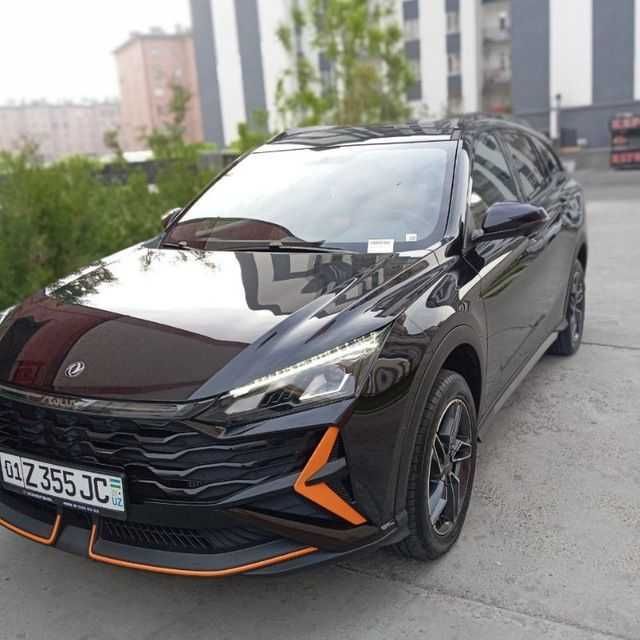 Donfeng aeulos shine gs moshina sotiladi 1.5 turbo Donfeng aeulos shine gs moshina sotiladi 1.5 turbo