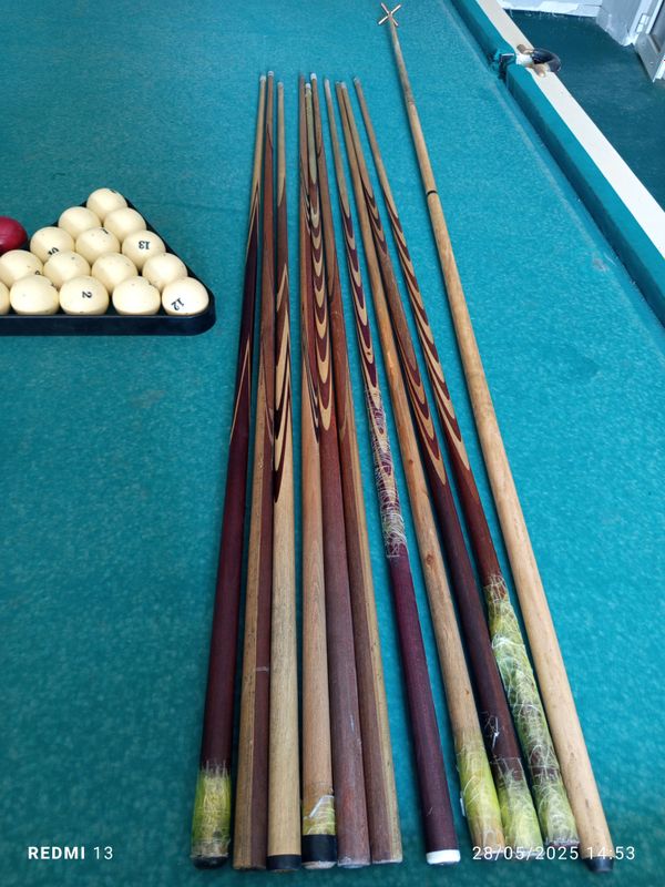 Billiard Stoli, kiy va sharlari Billiard Stoli, kiy va sharlari