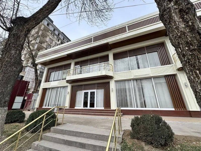 Аренда помещения Улица Шота Руставели 800м2 Аренда помещения Улица Шота Руставели 800м2