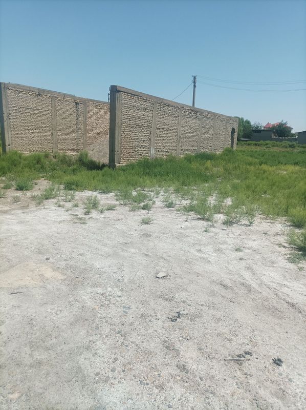 2 sotiq bino molxona 3 gektar bogi bilan