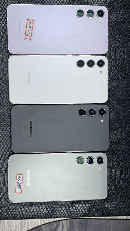 Samsung S23 plus xotirasi 8/256GB Samsung S23 plus xotirasi 8/256GB