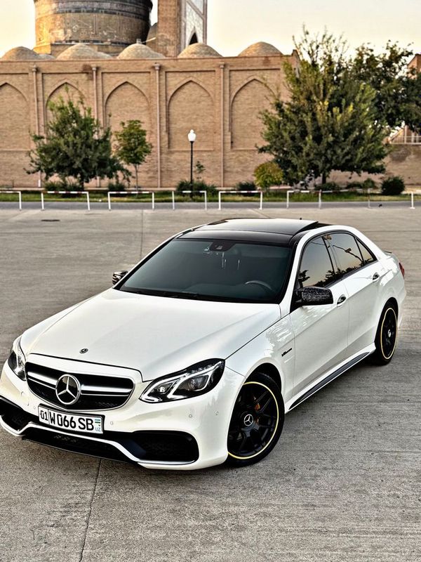 Mercedes-benz W212 E350 sotiladi