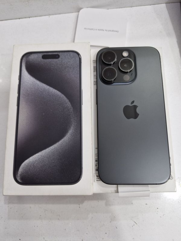 Срочна сотилади iphone 15 pro 256gb Batare 100% Срочна сотилади iphone 15 pro 256gb Batare 100%