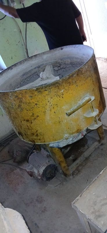 Брусчатка апаратлари сотилади Брусчатка апаратлари сотилади