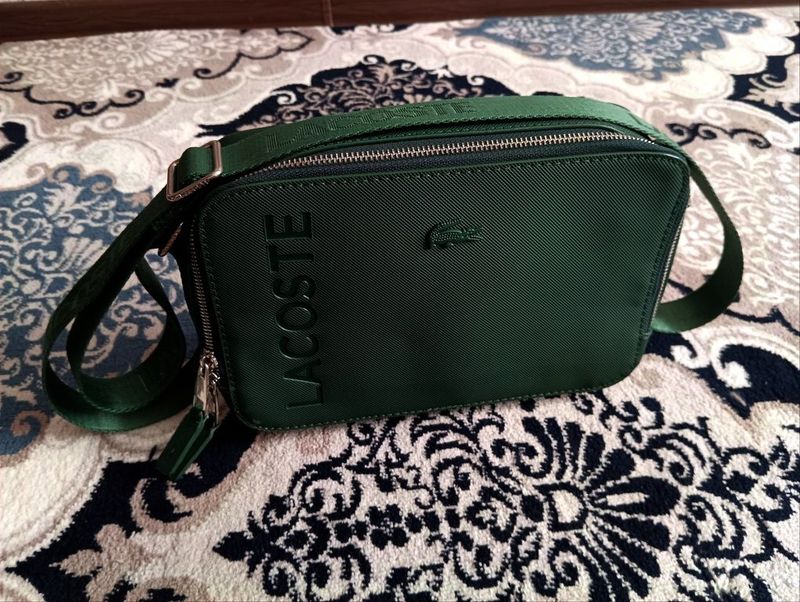 Lacoste (барсетка) Lacoste (барсетка)