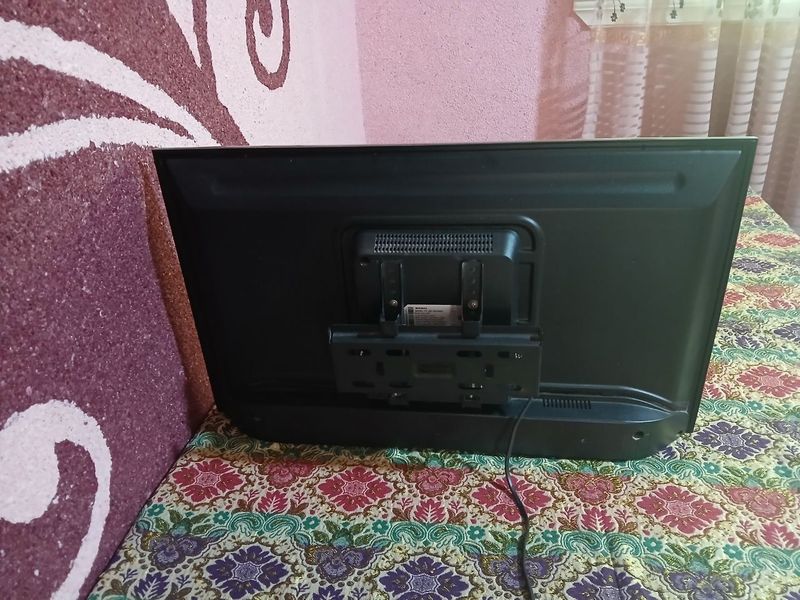 Shivaki 32 smart emas Shivaki 32 smart emas