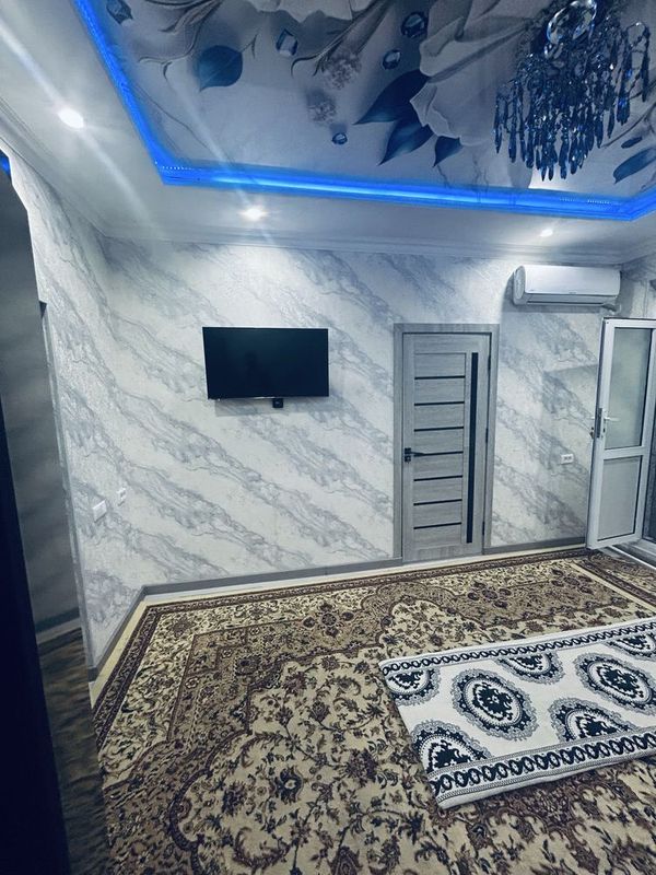 Квартира в Чиланзаре посуточно Квартира в Чиланзаре посуточно