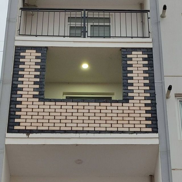 Balkonga g'isht teramiz. Kladka balkon Balkonga g'isht teramiz. Kladka balkon