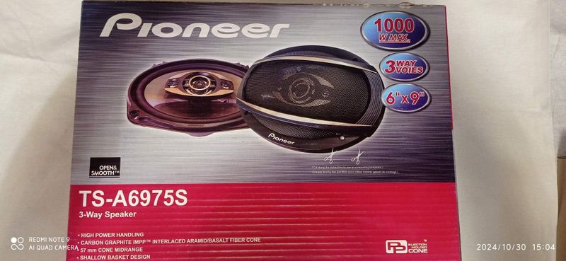 Pioneer kalonka. Yengi. Pioneer kalonka. Yengi.