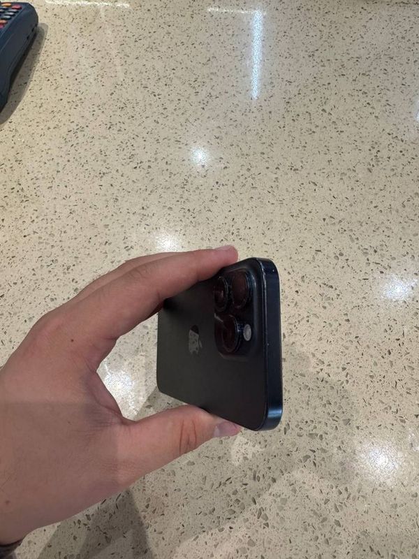 Iphone 15 pro 128 gb