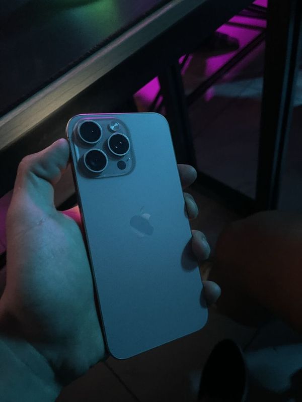 IPhone 15 pro max IPhone 15 pro max