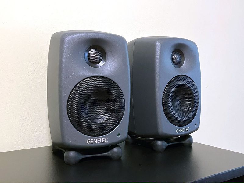 Genelec 8020D Студийные Мониторы (Пара)