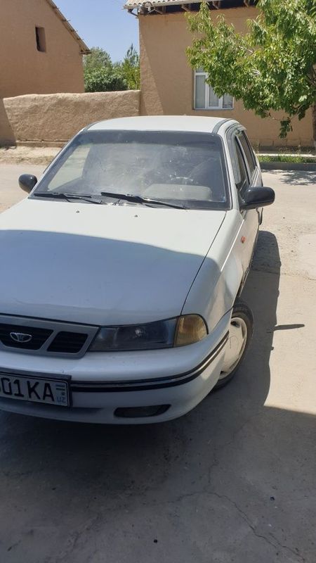 Nexa 1 srochni sotiladi 2005 yil xolati yaxshi motor sons