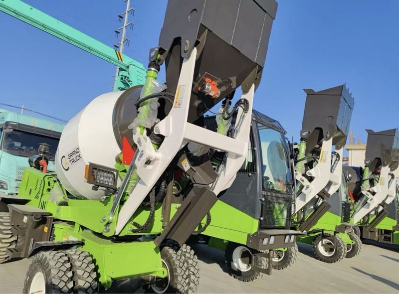 Carmix beton meshalka 2kub sotuvda Carmix beton meshalka 2kub sotuvda