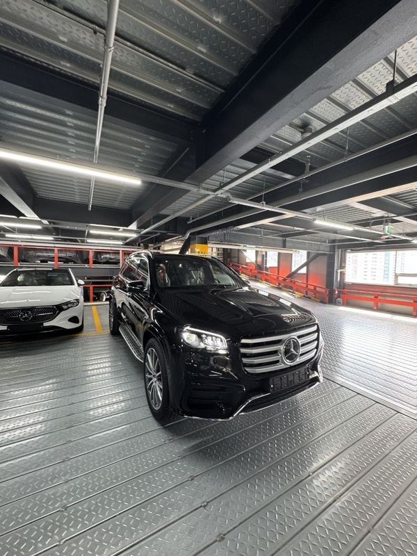 Афтомобиль GLS 450