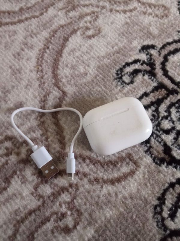 Ayirpots pro karobkasi bilan