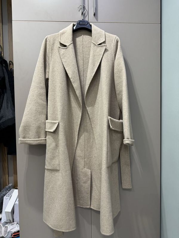 Женское пальто zara Женское пальто zara