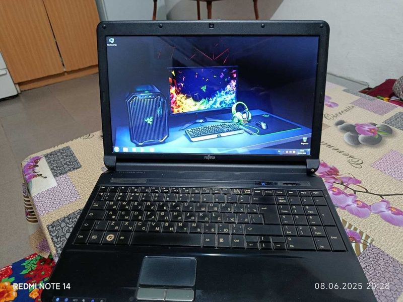 продам ноутбук Fujitsu продам ноутбук Fujitsu