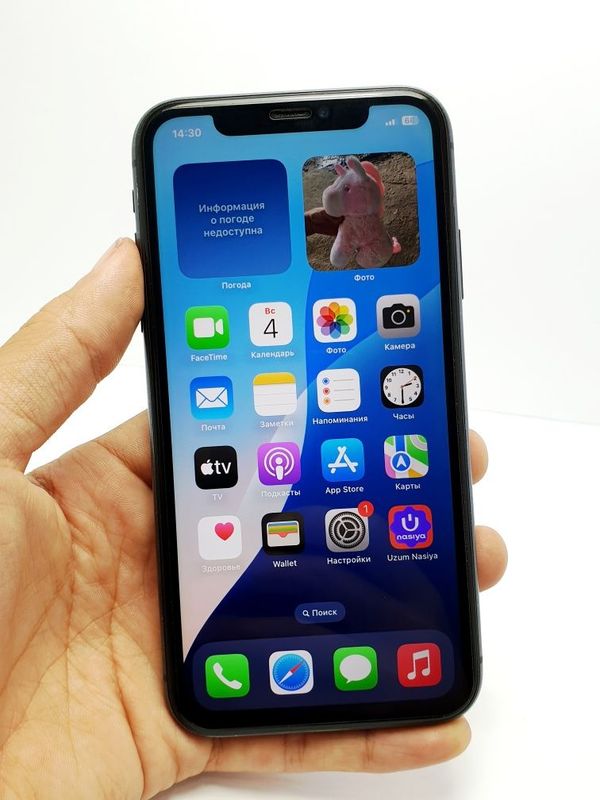 iPhone 11. 64GB iPhone 11. 64GB