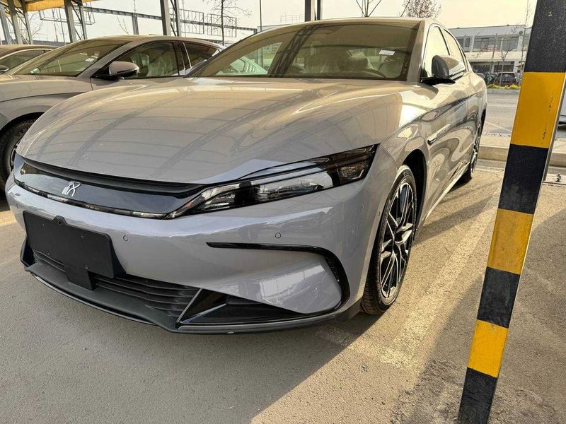 BYD HAN 701 км, 2025 BYD HAN 701 км, 2025