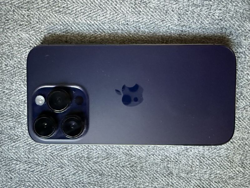 Iphone 14 Pro purple Iphone 14 Pro purple