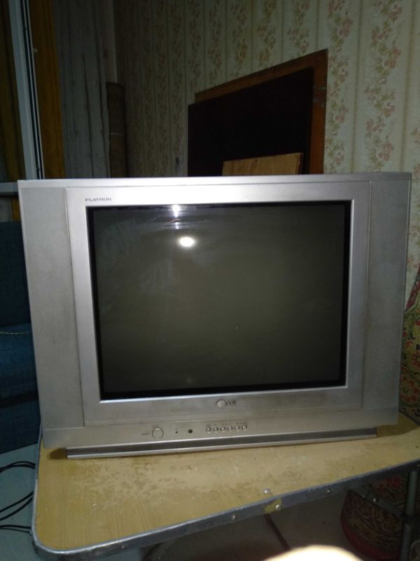 Два lcd телевизора марки lg и shivaki Два lcd телевизора марки lg и shivaki