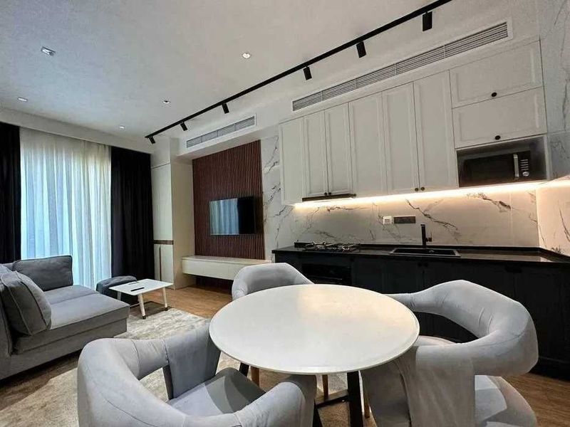 Махтумкули Срочно сдаю 2-комнат 70м2 ЖК "New life" ПАРКЕНТСКИЙ БАЗАР