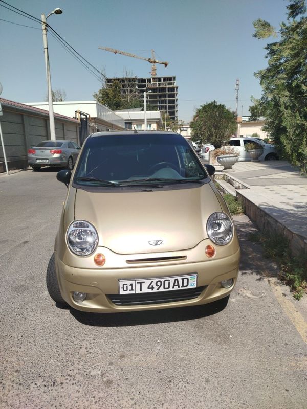Машина матиз 2008