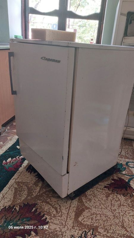Холодилник Саратов