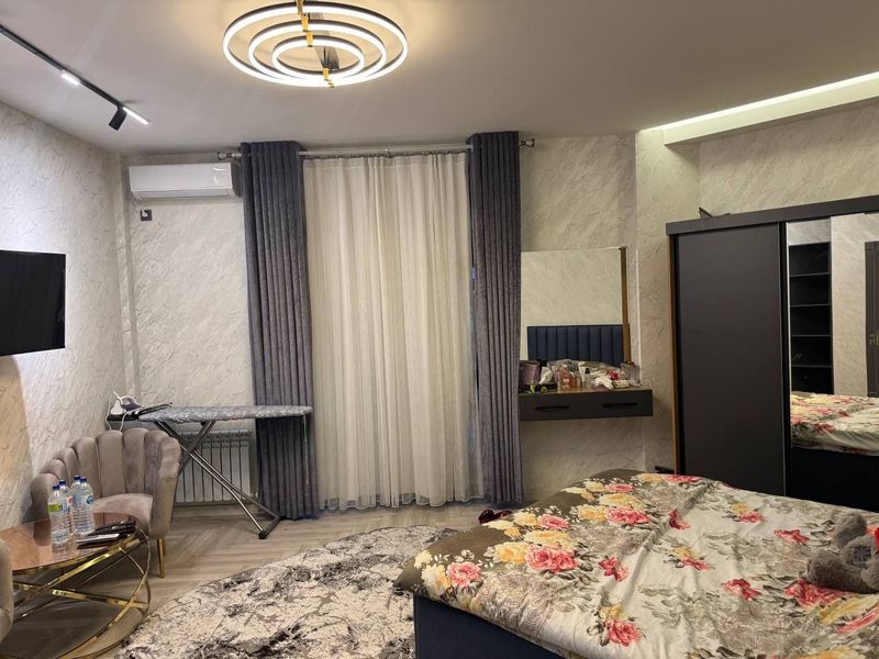 Якксарой Навостиройка 3/3/12 130м² 150000$ Якксарой Навостиройка 3/3/12 130м² 150000$